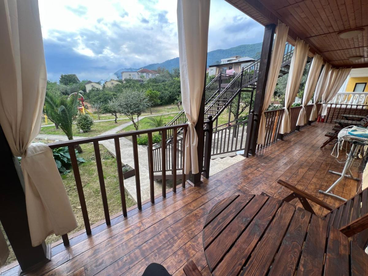 Отель Мэри New Athos Exterior foto