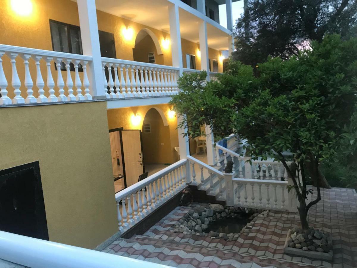 Отель Мэри New Athos Exterior foto